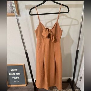 Selfie Leslie Midi Dress